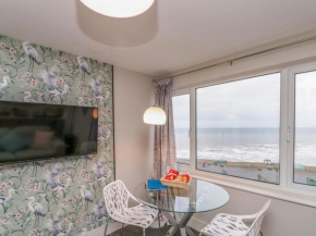 Apt 7 Hunter's Quay